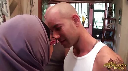 Neger steger en hvid Fed kvinde. gratis porno for kvinder