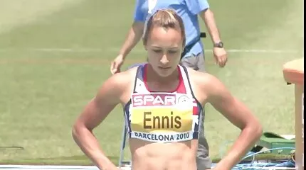 Aletta Ocean foreslog, at kureren gratis pornofilm blev lagt.