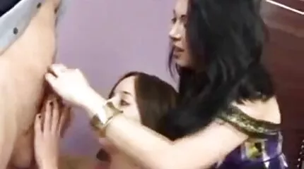 Cyklister dansk privat porno fuck i Luna Stjerne anal passage.