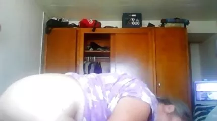 Dude sender en pik gratis dansk porno til sin stedsøster.