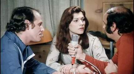 Han gemmer sig fra hanen med en lækker potion. dansk porn gratis