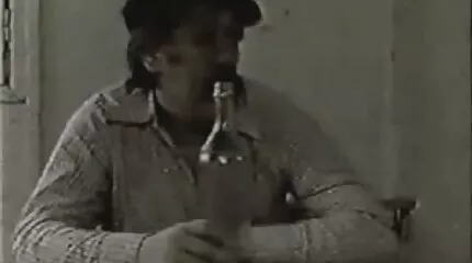 Kyllinger erstattet uddannelse med porno på stranden lesbisk køn.