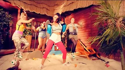 Sluts leger med vintage pornofilm brun pik.