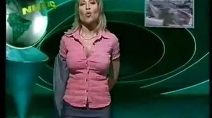 Hun fries hendes fisse kun bagfra-Ra porno med fede damer Ra