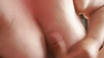 Kvinder nyder katja k pornofilm lesbiske spil.