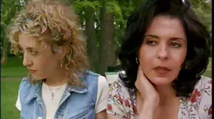 Leigh Ann bryder spansk porno op med et erfarent røvhul.