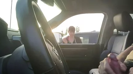 Kæreste sm pornofilm knepper brunette.